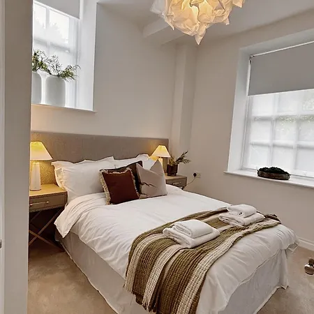 Central Todmorden 2 Bedroom Apartment Exterior photo